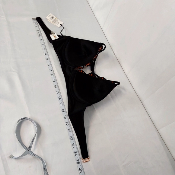 Shade & Shore Tropical Embroidered Bikini Top - Picture 12 of 12